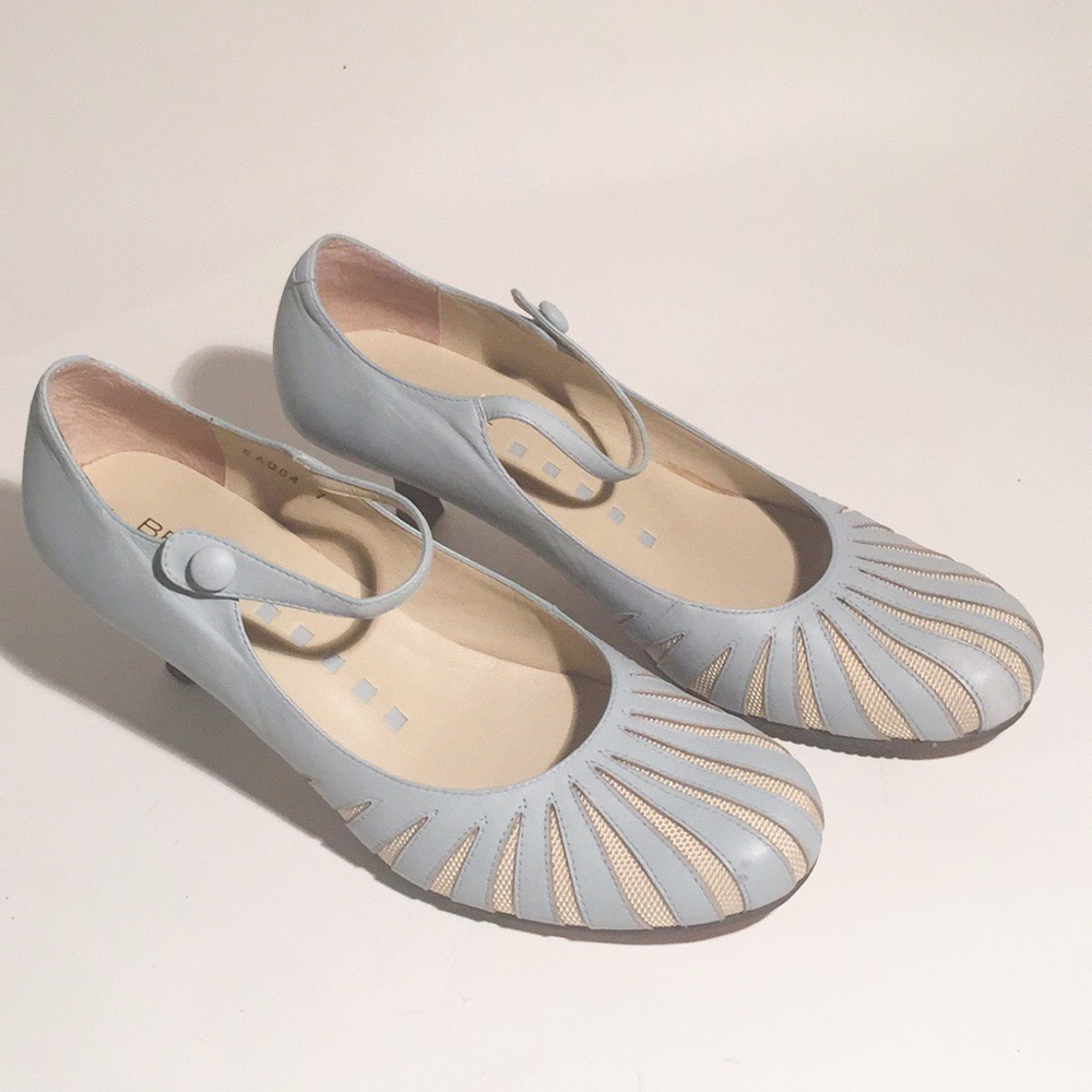 Almost New Leather Mary Jane Ballerina